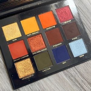 Vintage dawn palette